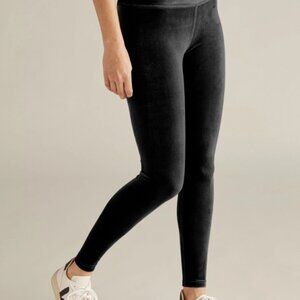 Women's Beyond Yoga High Waist Black Velvet leggings Size Medium